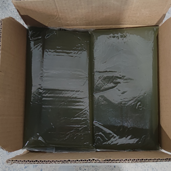 Hot Glue for Film Laminated Paper - Image 4